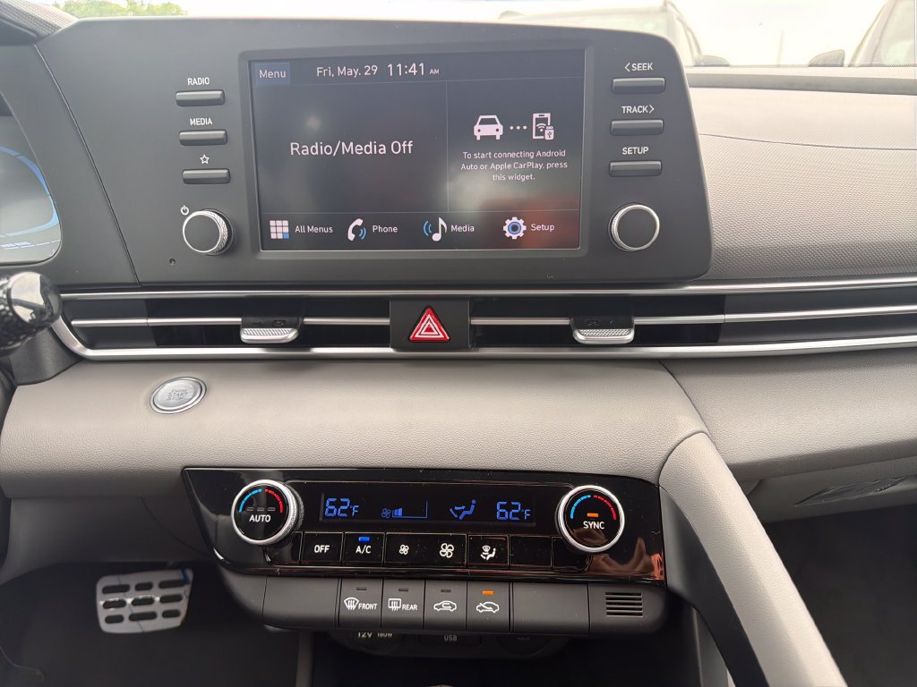 Used 2026 Hyundai Elantra Sport FWD image 20
