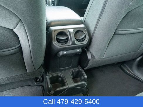 Used 2024 Jeep Wrangler Unlimited Sport AWD/4WD image 35