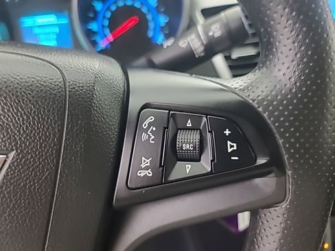 Used 2015 Chevrolet Cruze LT w/ Sun And Sound Package FWD image 28