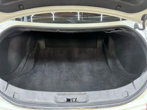 Used 2015 Nissan GT-R Premium image 23