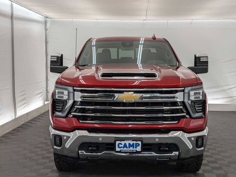 Used 2024 Chevrolet Silverado 2500 LTZ w/ LTZ Convenience Package image 9