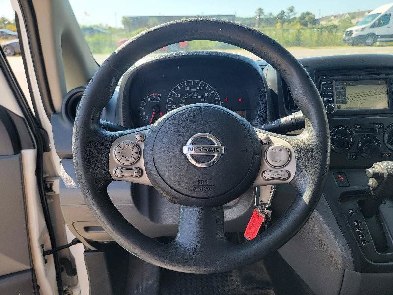 Used 2015 Nissan NV200 SV w/ Technology Package FWD image 11