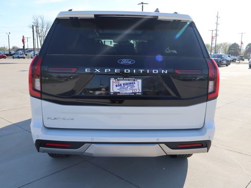 New 2026 Ford Expedition Platinum AWD/4WD image 6