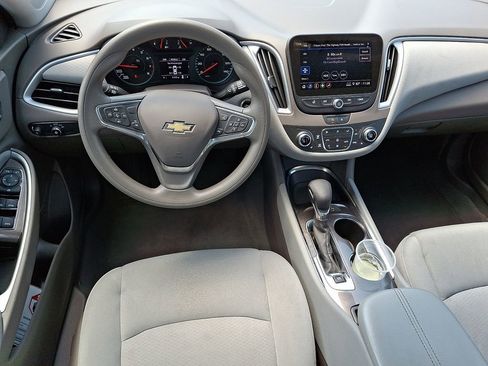 Used 2024 Chevrolet Malibu LT FWD image 12