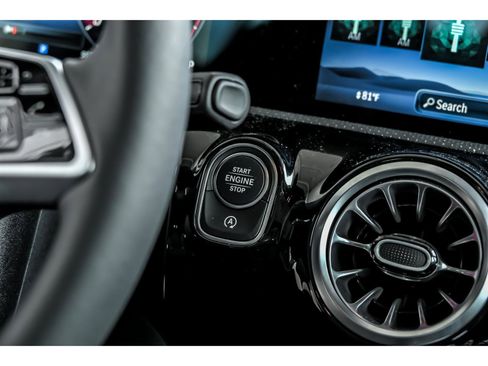 Certified 2026 Mercedes-Benz CLA 250 4MATIC image 18