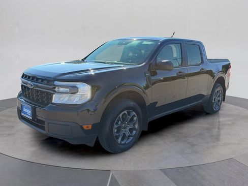 Used 2023 Ford Maverick XLT FWD image 1