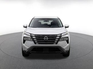 Used 2025 Nissan Rogue SV FWD video 2