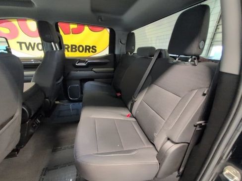 Certified 2022 Chevrolet Silverado 1500 RST AWD/4WD image 26