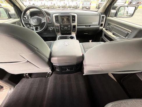 Used 2017 RAM 1500 Big Horn AWD/4WD image 3