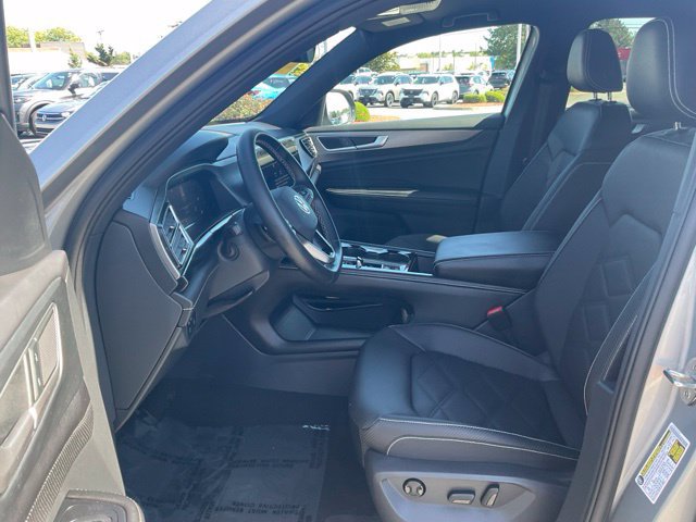 Used 2026 Volkswagen Atlas Cross Sport SE AWD/4WD image 13