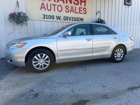 Used 2008 Toyota Camry LE FWD image 8