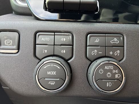 New 2026 Chevrolet Silverado 1500 High Country w/ Technology Package image 20