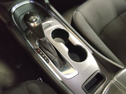Used 2020 Chevrolet Malibu LT FWD image 26