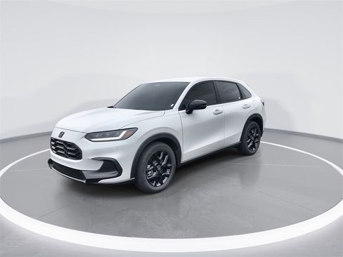 Used 2025 Honda HR-V Sport image 4