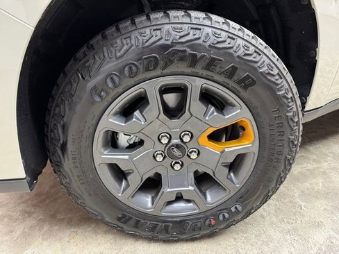 Used 2025 Ford Maverick Tremor image 29