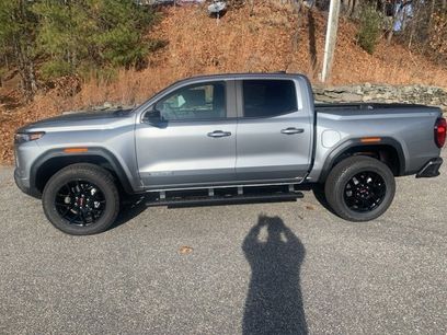 New 2026 GMC Canyon Elevation w/ Convenience Package