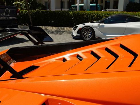 Used 2022 Lamborghini Huracan STO image 37