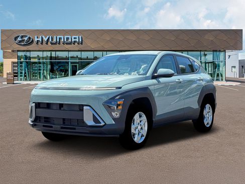 New 2026 Hyundai Kona SE image 1