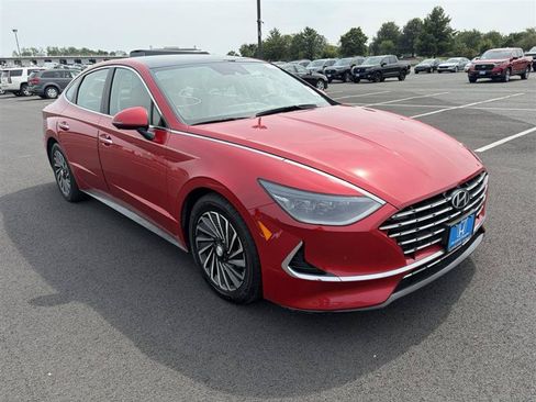Used 2022 Hyundai Sonata Limited FWD image 3