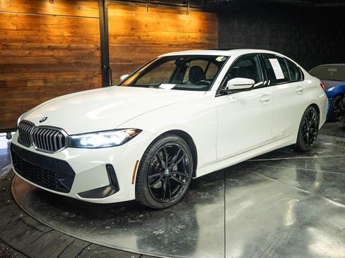 Used 2023 BMW 330i xDrive Sedan w/ M Sport Package AWD/4WD image 2
