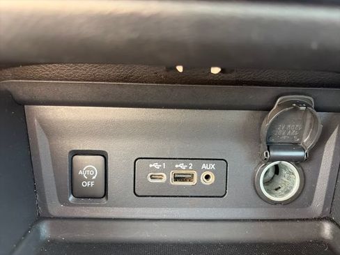 Used 2024 Nissan Sentra SV FWD image 16