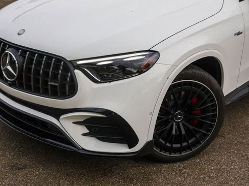 Used 2025 Mercedes-Benz GLC 43 AMG 4MATIC image 3