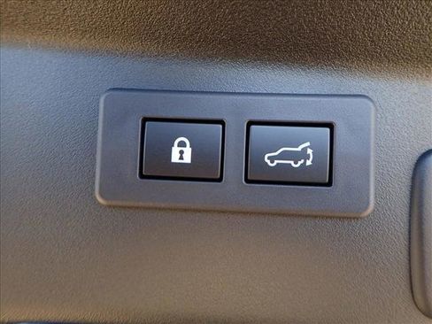 New 2026 Subaru Outback Limited image 9