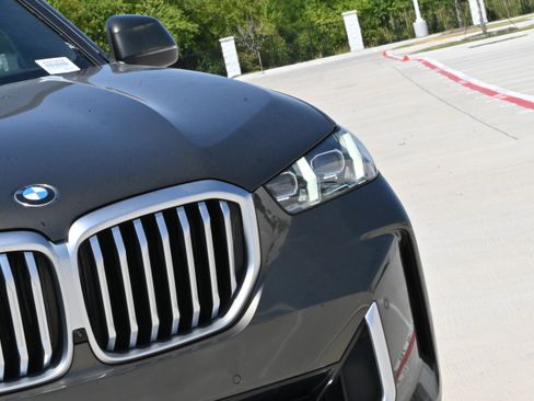 Certified 2025 BMW X5 sDrive40i w/ Premium Package RWD image 10