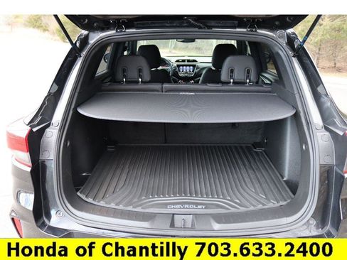 Used 2022 Chevrolet TrailBlazer RS w/ Technology Package image 25