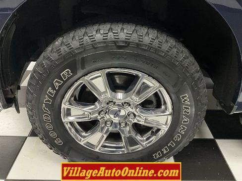 Used 2016 Ford F150 XLT w/ Equipment Group 302A Luxury image 9