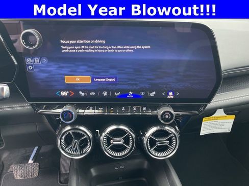 New 2024 Chevrolet Blazer EV LT image 21
