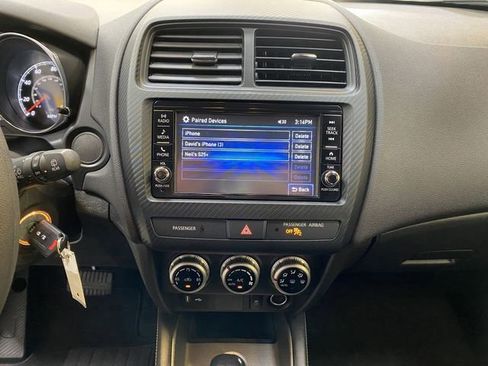 Used 2025 Mitsubishi Outlander Sport ES AWD/4WD image 35