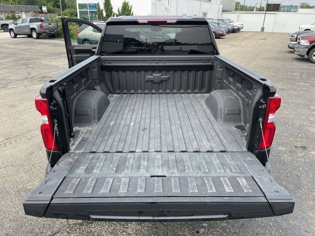 Used 2022 Chevrolet Silverado 1500 RST AWD/4WD image 22