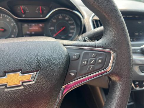 Used 2019 Chevrolet Cruze LT w/ LT True North Edition FWD image 20