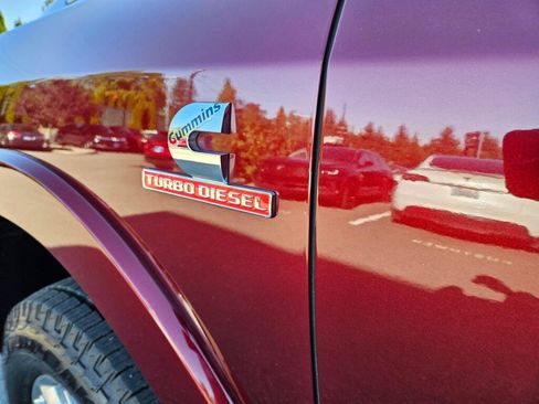 Used 2019 RAM 3500 Laramie AWD/4WD image 10
