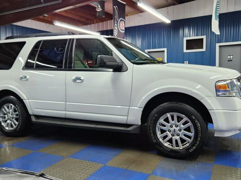 Used 2014 Ford Expedition XLT image 81