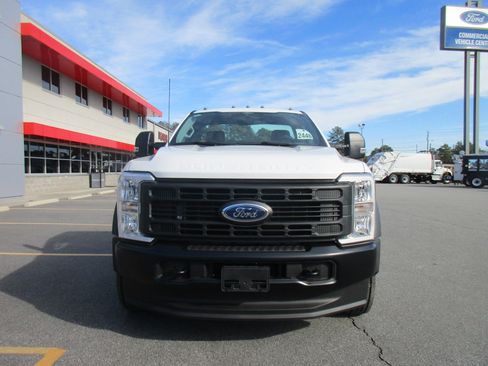 New 2026 Ford F450 XL image 2