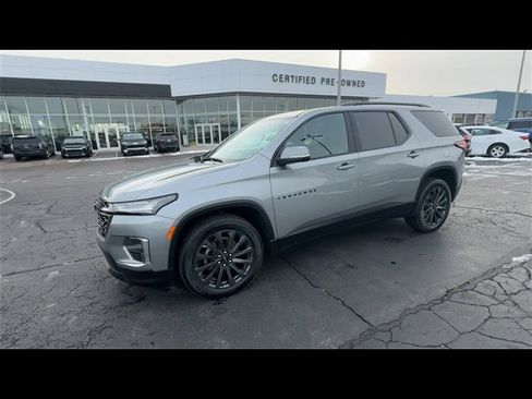 Certified 2023 Chevrolet Traverse RS image 4