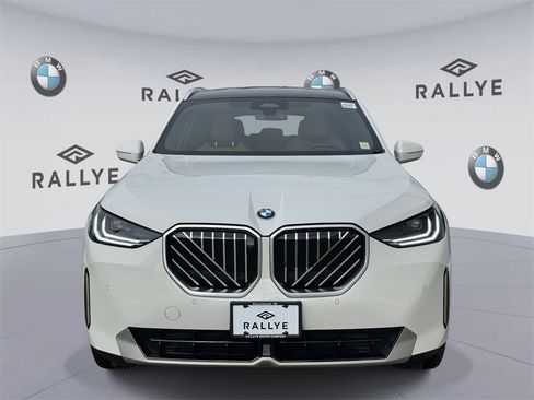 Certified 2025 BMW X3 xDrive30i w/ Premium Package image 2