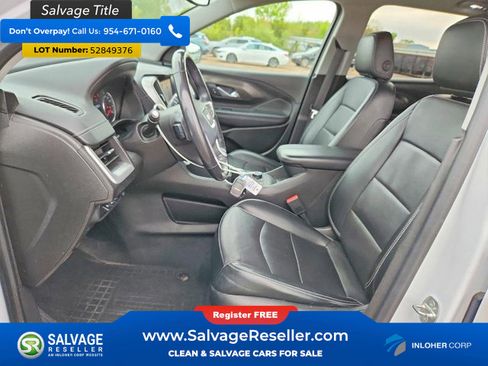 Used 2022 GMC Terrain SLT w/ Infotainment Package II AWD/4WD image 9