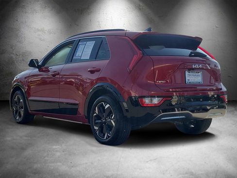 Used 2025 Kia Niro Wind FWD image 4