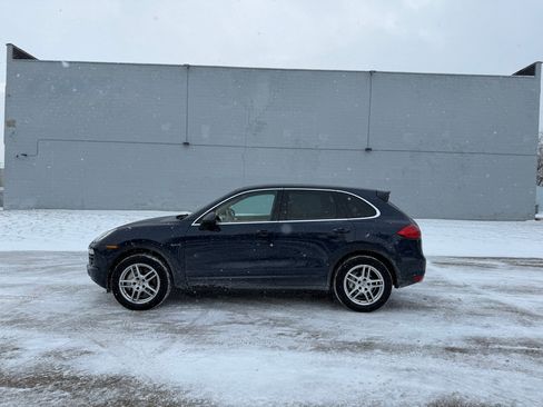 Used 2012 Porsche Cayenne S image 4