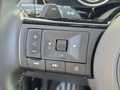 Certified 2023 Nissan Pathfinder SL w/ SL Premium Package image 23