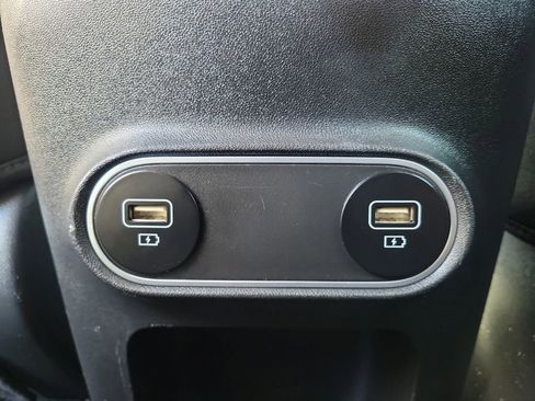 Used 2022 Hyundai Ioniq 5 SE image 11