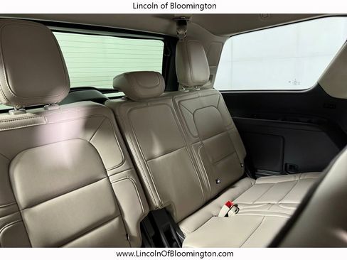 Used 2024 Lincoln Navigator Reserve AWD/4WD image 20