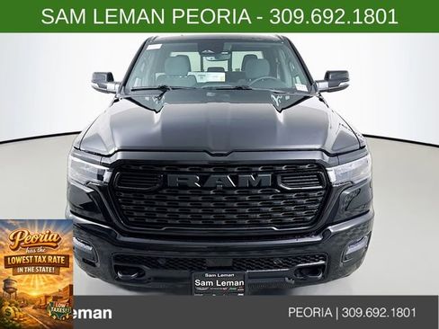 New 2026 RAM 1500 4x4 Crew Cab image 2