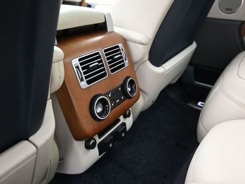 Used 2020 Land Rover Range Rover Autobiography image 9