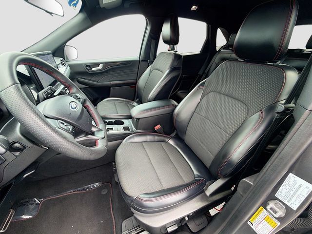 Used 2023 Ford Escape ST-Line w/ Tech Pack #1 FWD image 21