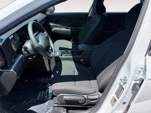 Certified 2026 Hyundai Kona SE FWD image 10