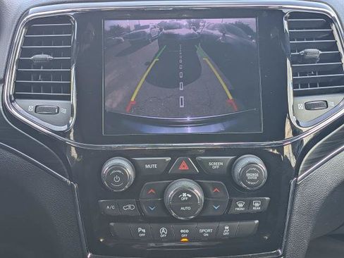 Used 2020 Jeep Grand Cherokee Limited RWD image 21